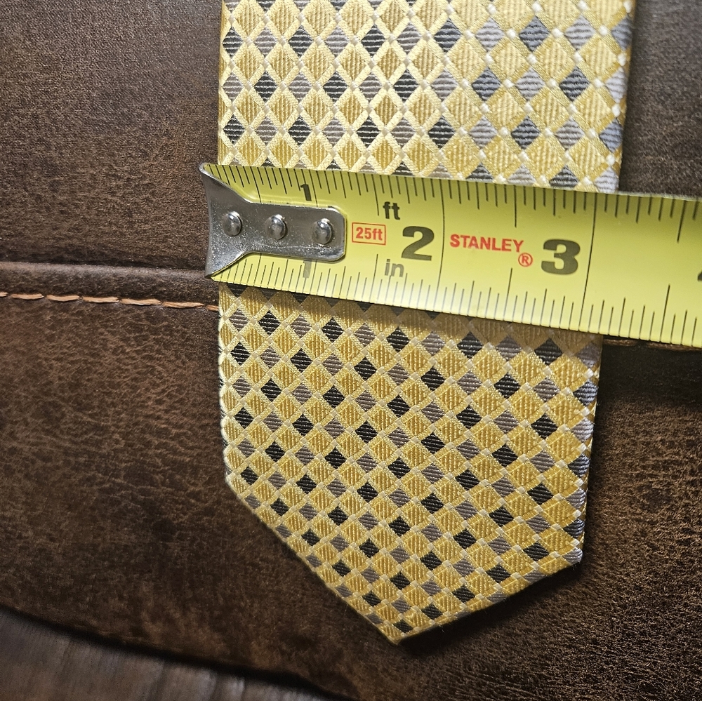 Donald Trump Men's Tie Necktie Yellow Gray Siver - Picture 9 of 9